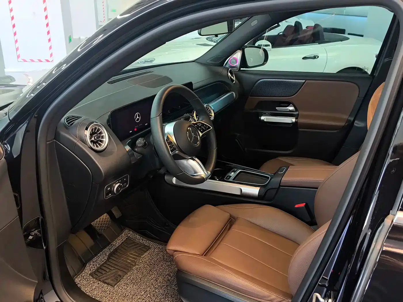 Mercedes-Benz GLB-Class Facelift GLB 220 Dynamic 2025 — фото 7