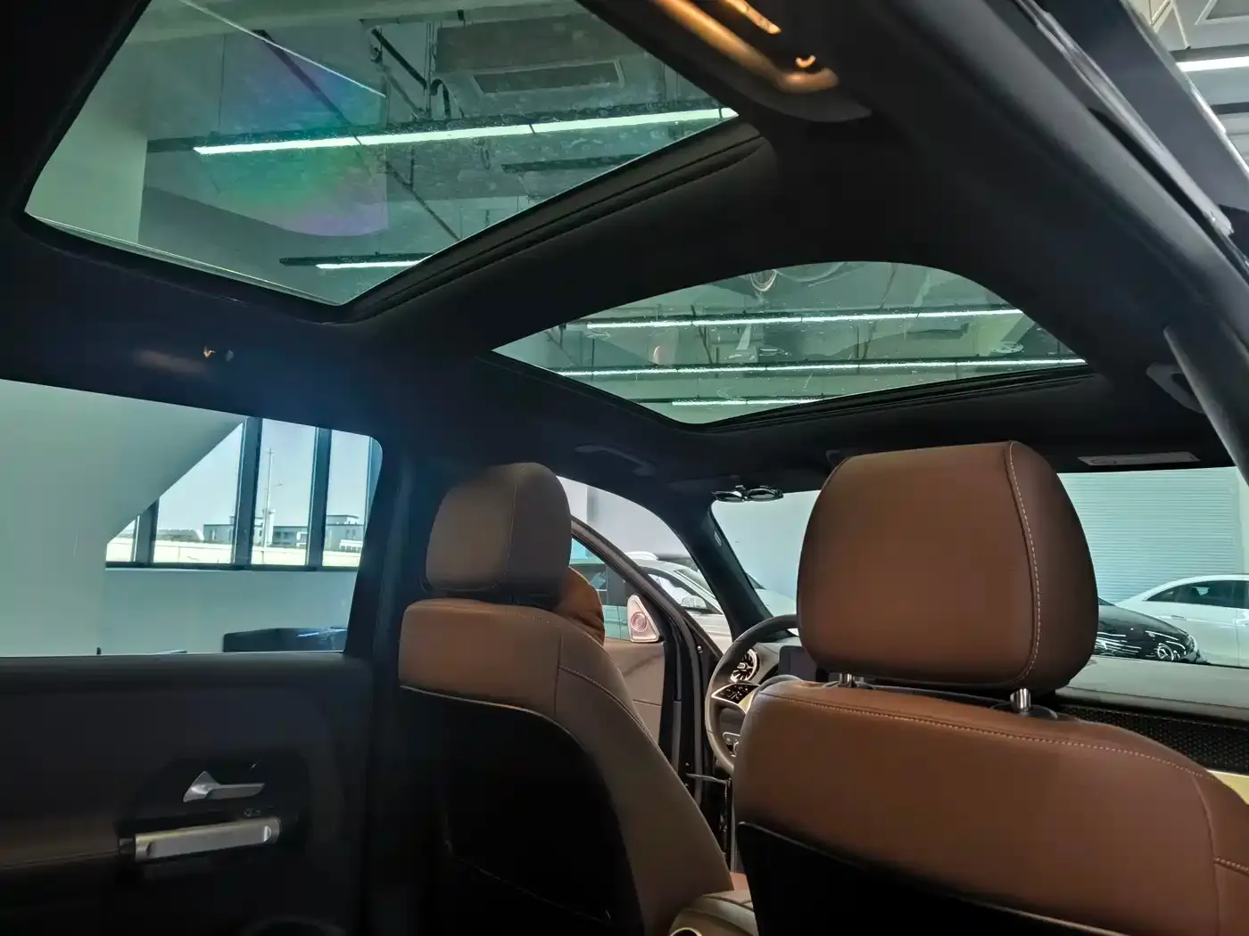 Mercedes-Benz GLB-Class Facelift GLB 220 Dynamic 2025 — фото 12