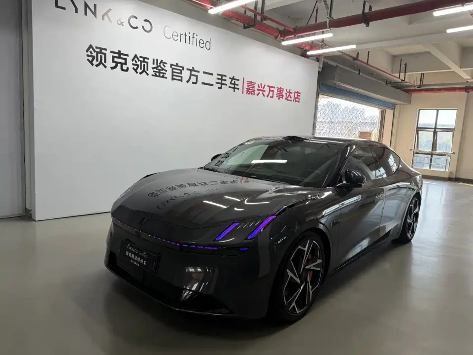 Lynk & Co Z10 95kWh 702km AWD Smart Drive Ultra 2024