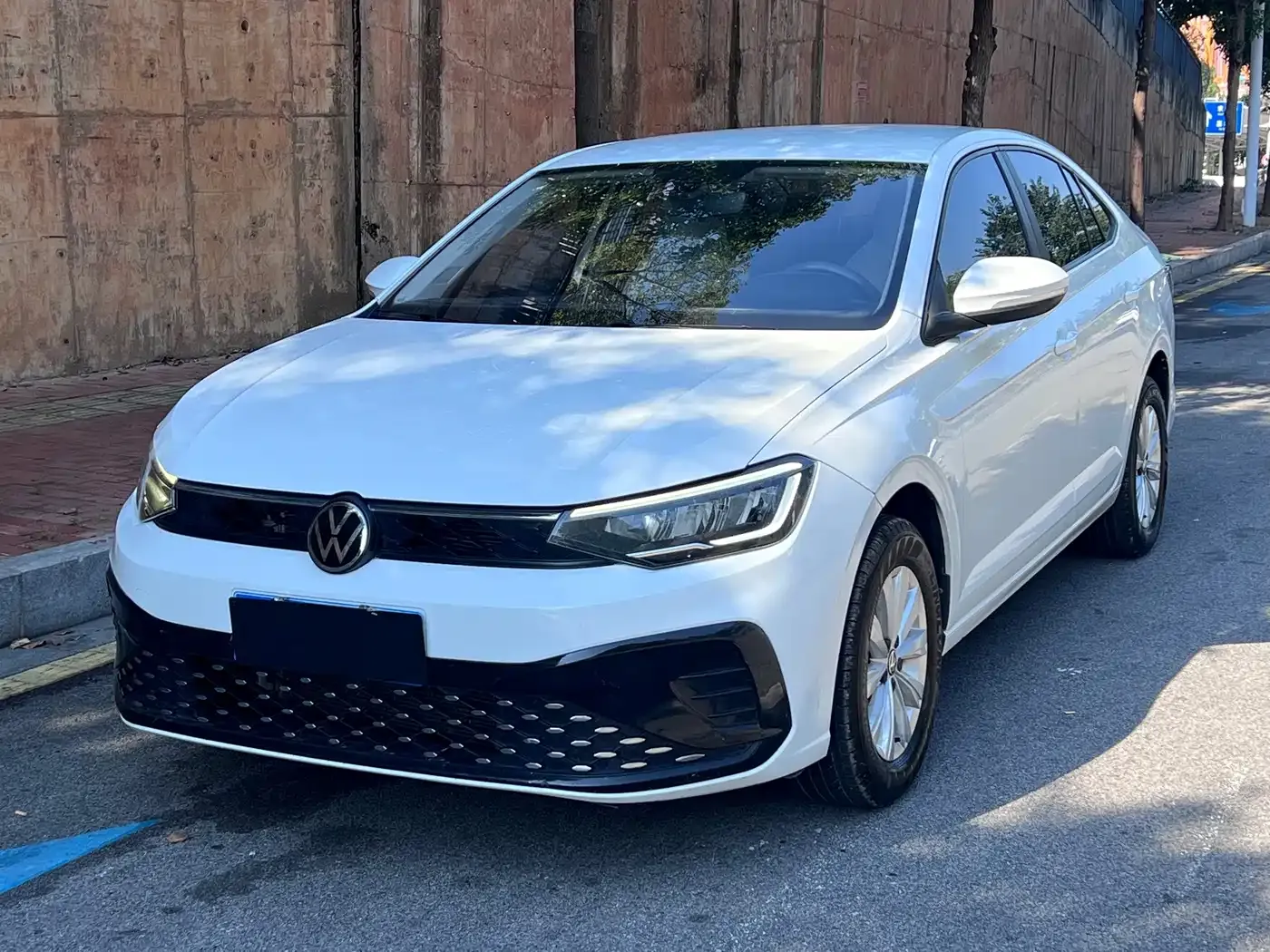 Volkswagen Lavida Xinrui 1.5L Auto Xinyi Edition 2024