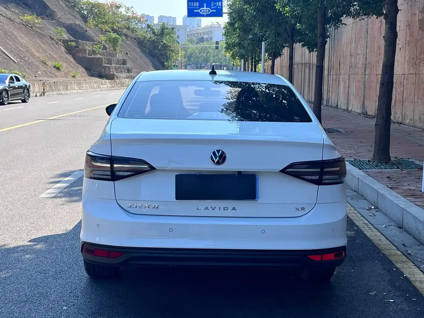 Volkswagen Lavida Xinrui 1.5L Auto Xinyi Edition 2024 — фото 4