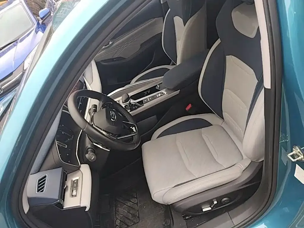 Geely Xing Rui 2.0TD Premium 2021 — фото 15