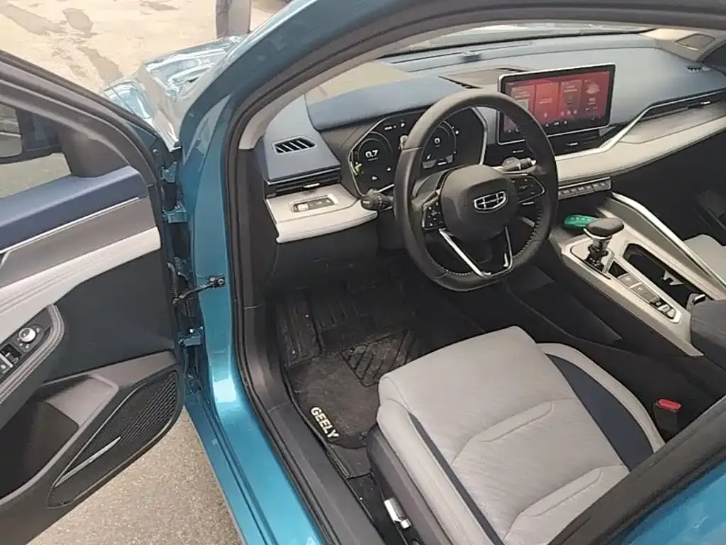 Geely Xing Rui 2.0TD Premium 2021 — фото 16
