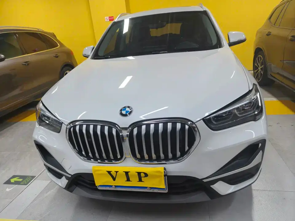 BMW X1 sDrive25Li Leading 2022