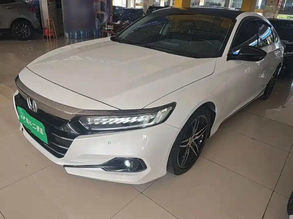 Honda Accord 260TURBO Phantom Night Premium 2022