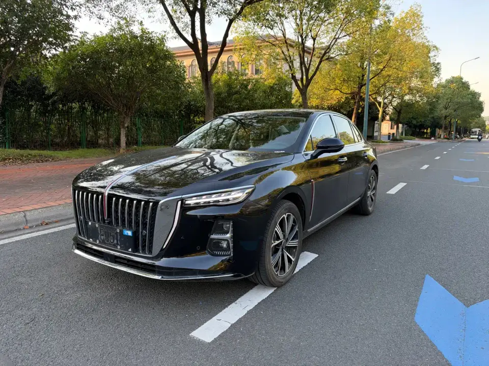 Hongqi H5 PHEV 170 Super Hybrid Edition 2025