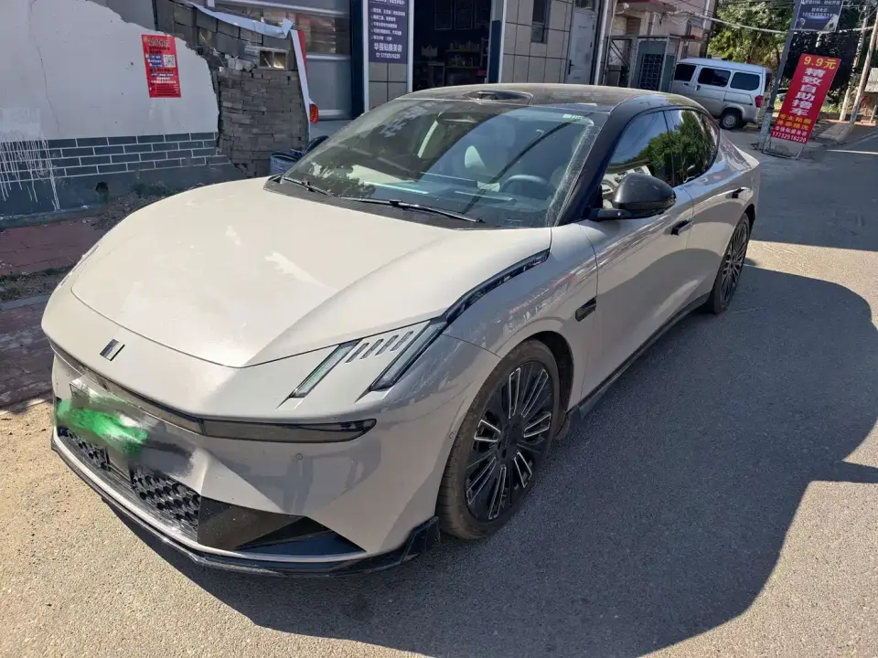 Lynk & Co 10 EM-P Facelift 240 AWD Ultra Sport Edition 2025