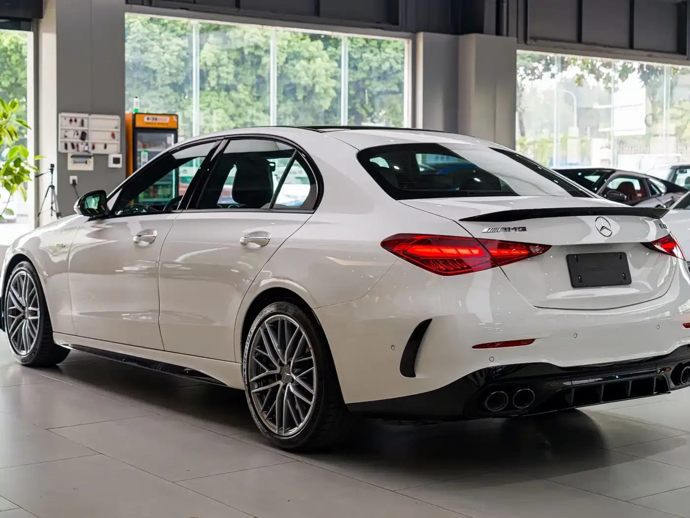 Mercedes-Benz C-Class AMG Facelift AMG C 43 4MATIC 2025 — фото 22