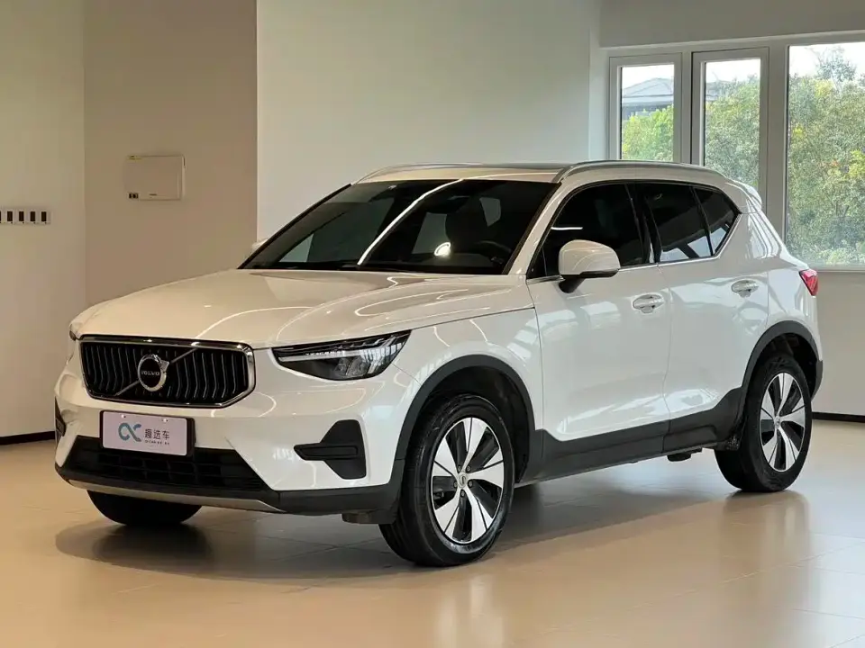 Volvo XC40 B3 Smart Elite Luxury Edition 2024