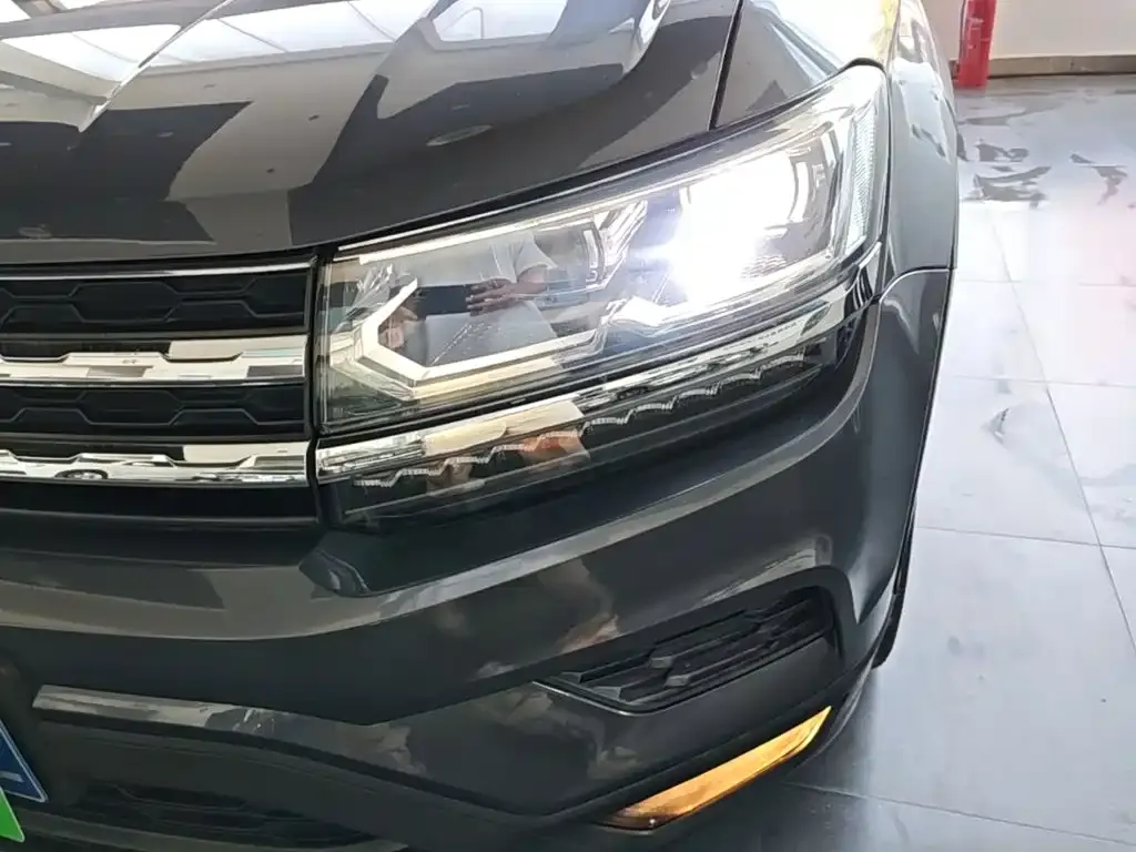 Volkswagen Tharu 280TSI 2WD Luxury Plus 2021 — фото 24