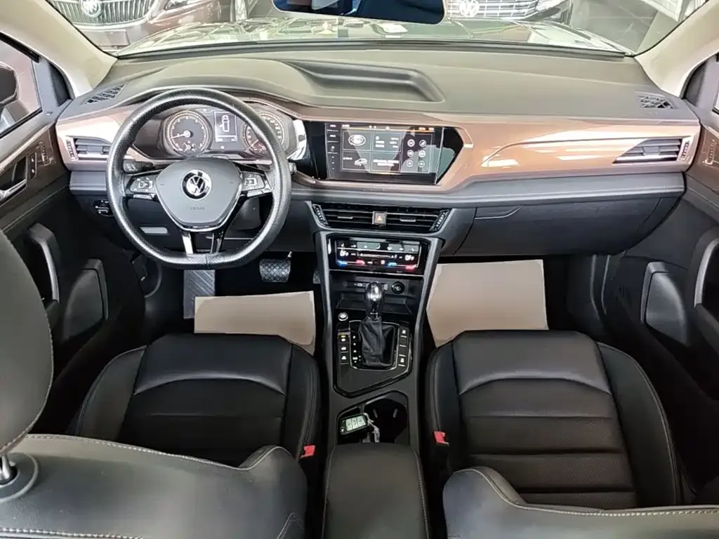 Volkswagen Tharu 280TSI 2WD Luxury Plus 2021 — фото 10