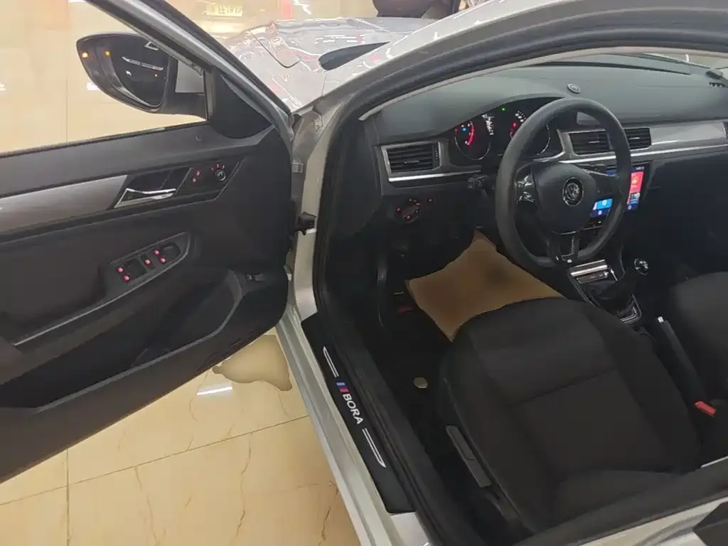 Volkswagen Bora Facelift Bora Legend 1.5L Manual Fashion Type China VI 2022 — фото 16