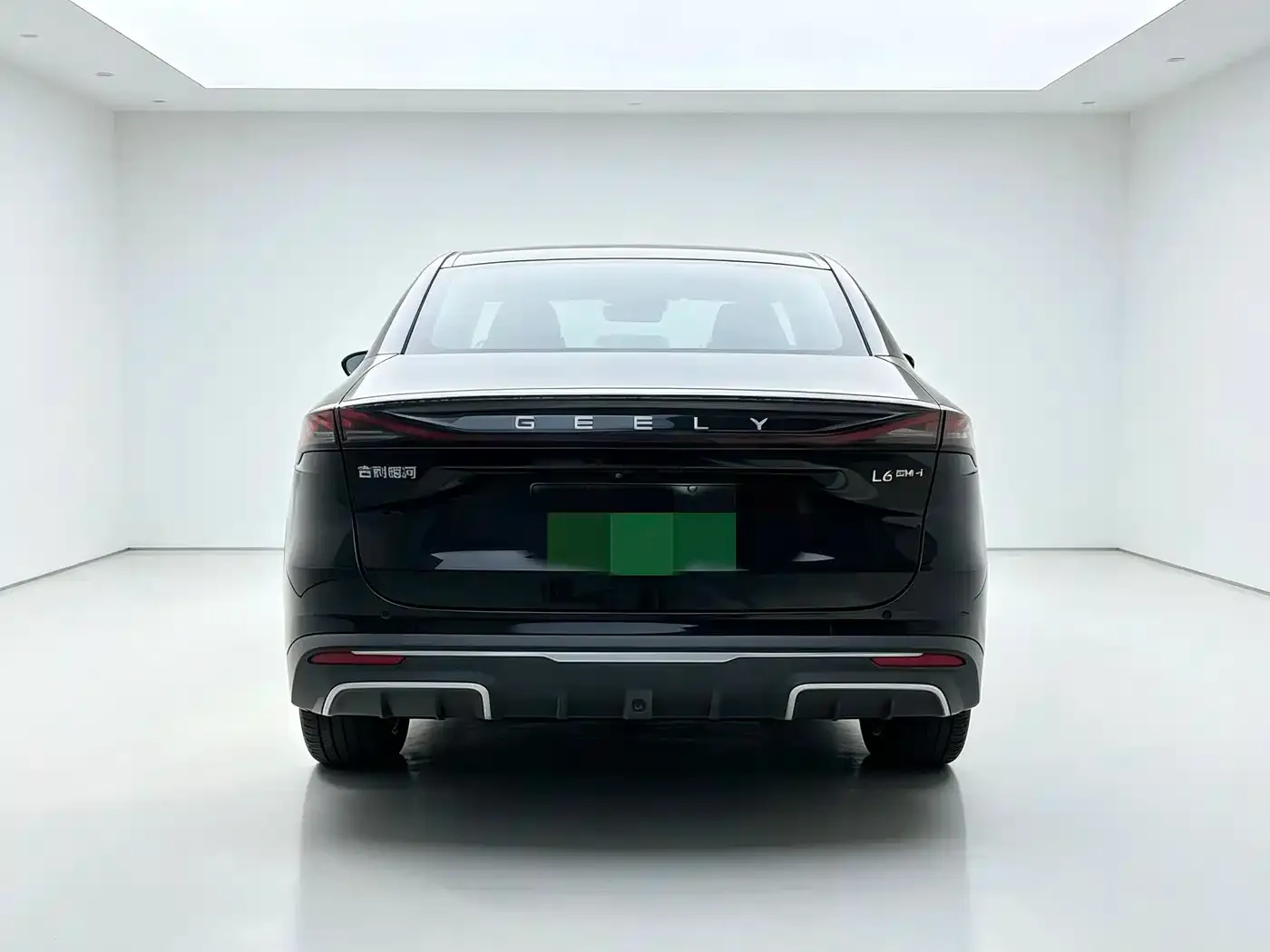 Geely Galaxy Galaxy L6 EM-i 60km Explorer Edition 2025 — фото 5