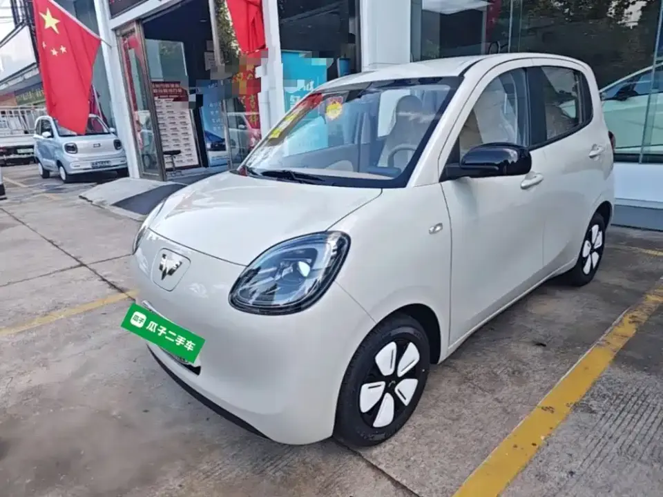 Wuling Motors Hongguang MINIEV 4-Door Advanced 2026