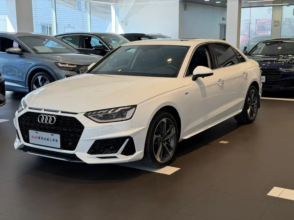 Audi A4L 40 TFSI Fashion Dynamic 2023