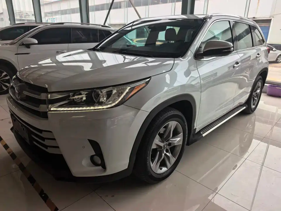 Toyota Highlander 2.0T AWD Luxury 7-Seater 2021