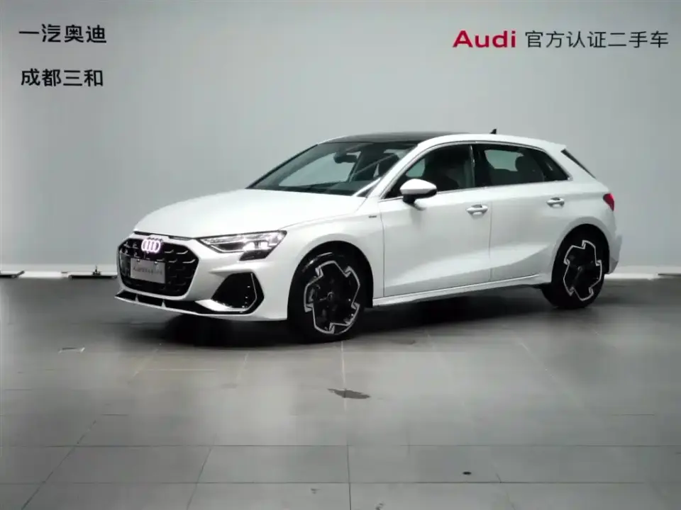 Audi A3 Facelift Sportback 35TFSI Flying Spur Premium 2026