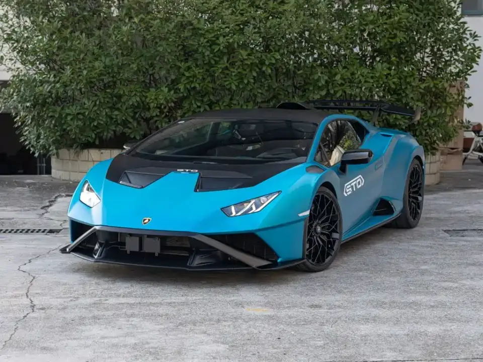 Lamborghini Huracán Huracán STO 2023