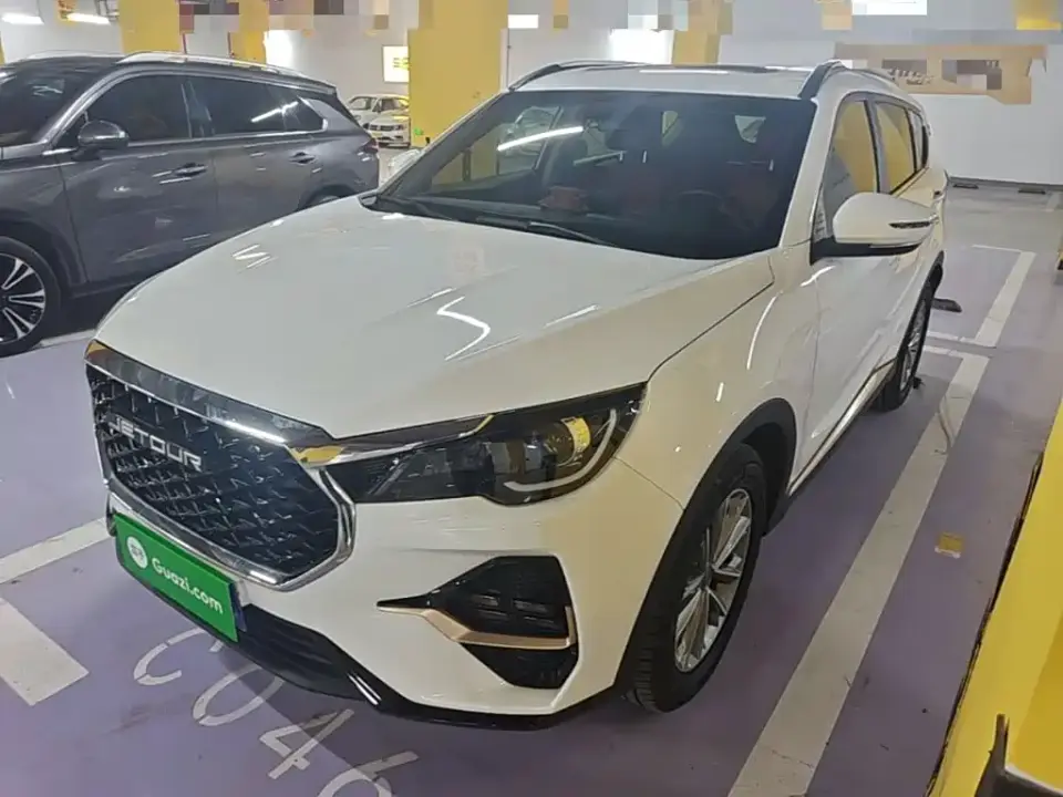 Jetour X70 1.5T DCT Beyond PRO 7-seater 2025