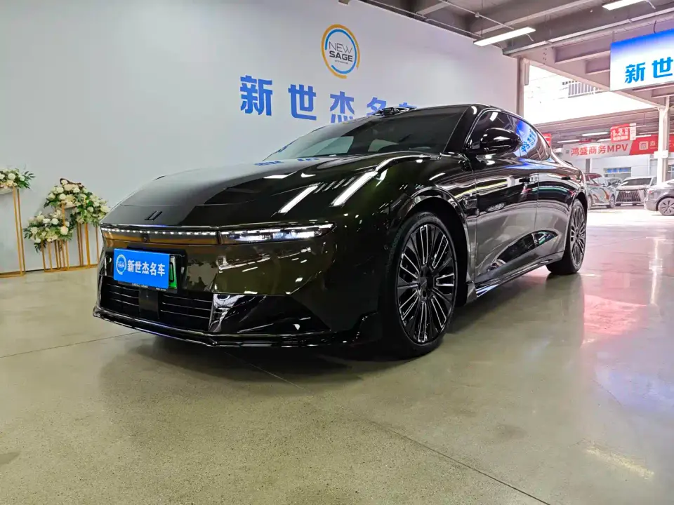 Lynk & Co 10 EM-P Facelift 240 AWD Ultra Sport Edition 2025