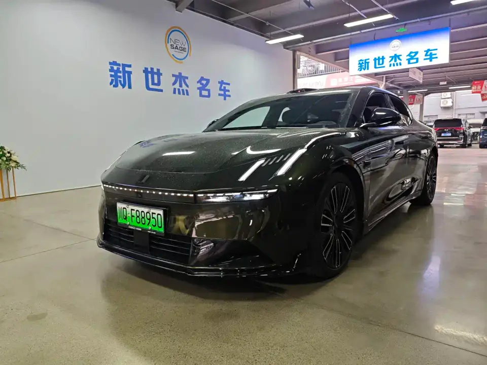 Lynk & Co 10 EM-P Facelift 240 AWD Ultra Sport Edition 2025
