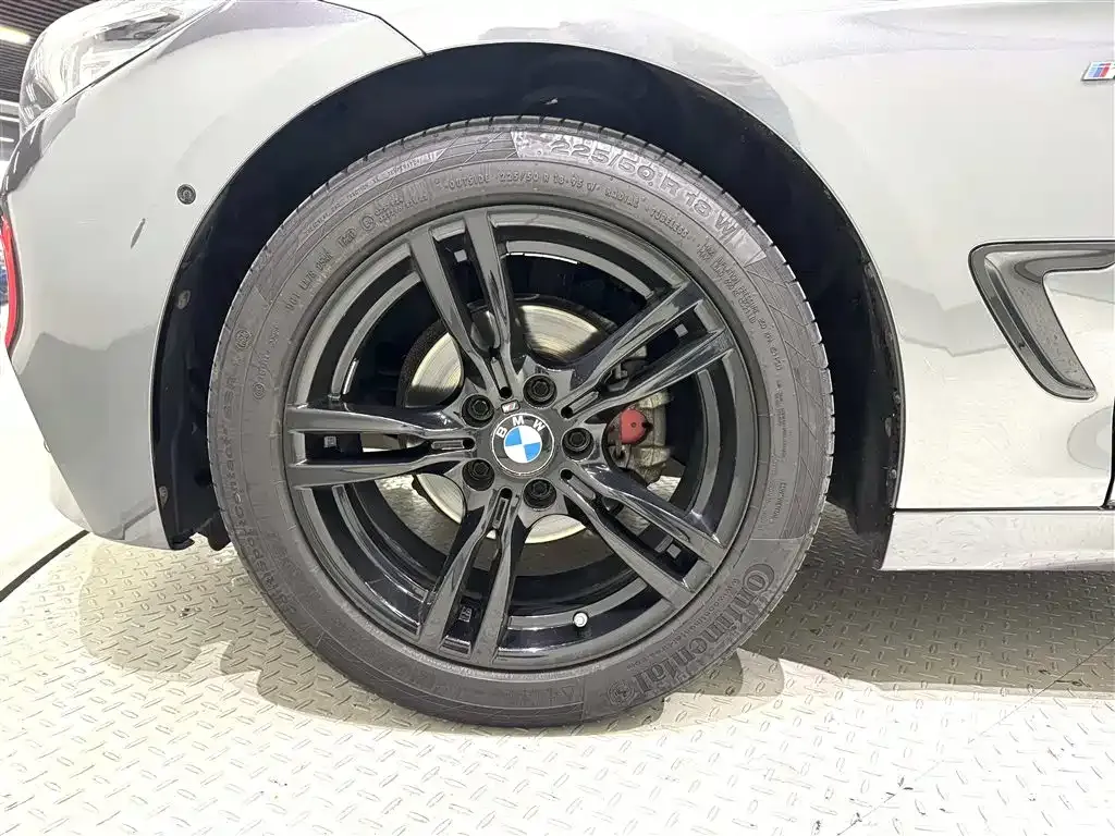 BMW 3 Series GT 320i M Sport Black Night Edition 2021 — фото 9