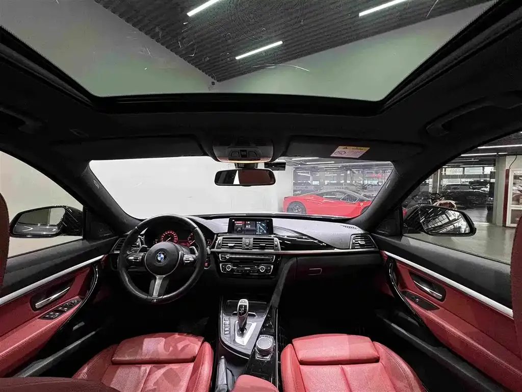 BMW 3 Series GT 320i M Sport Black Night Edition 2021 — фото 16
