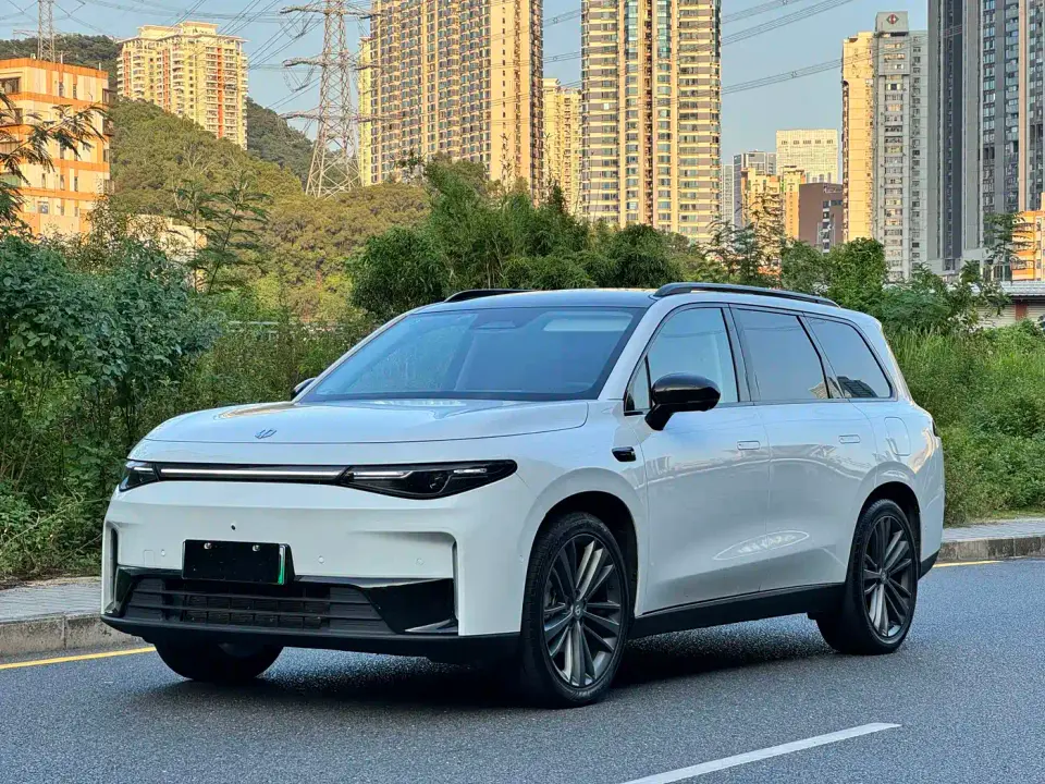 Leapmotor C16 Extended Range 200 Premium Edition 2025