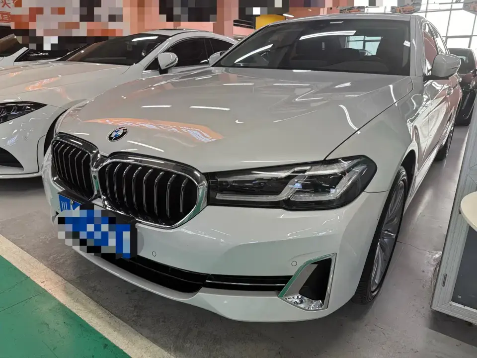 BMW 5 Series Facelift 530Li Premium Luxury Package 2022