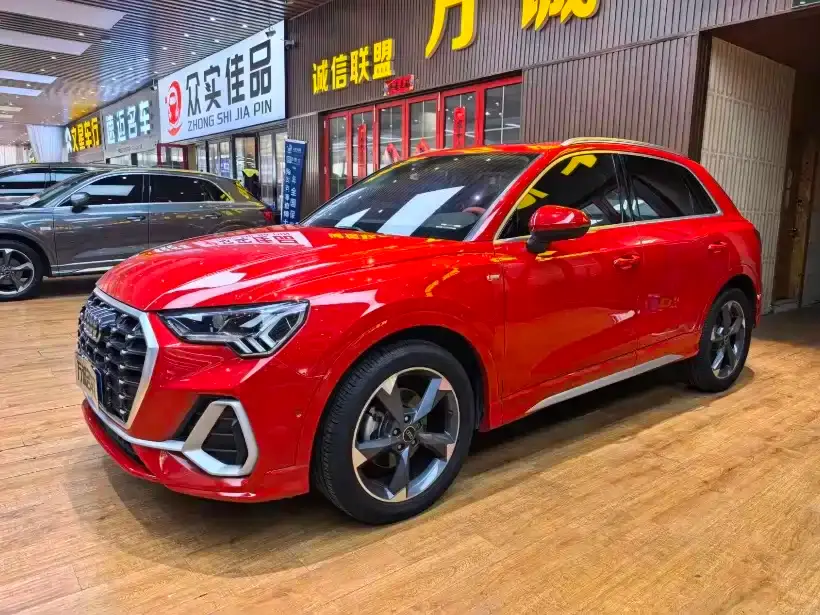 Audi Q3 35 TFSI Fashion Dynamic Model (1.5T) 2023