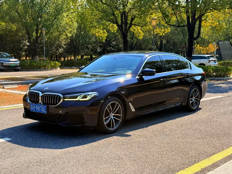 BMW 5 Series 525Li M Sport Package 2022