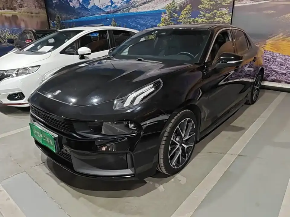 Lynk & Co 03 2.0TD Auto Jin Champion Edition 2020
