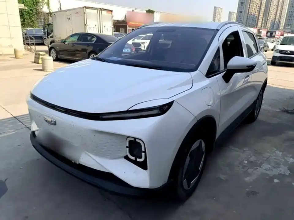 Geely Geometry E Firefly Model 301km Light Flow 2023