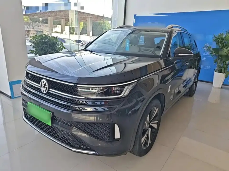Volkswagen Talagon 380TSI 4WD R-Line Cruise Deluxe Edition 2025