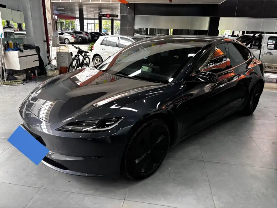 Tesla Model 3 Rear-Wheel Drive 2024