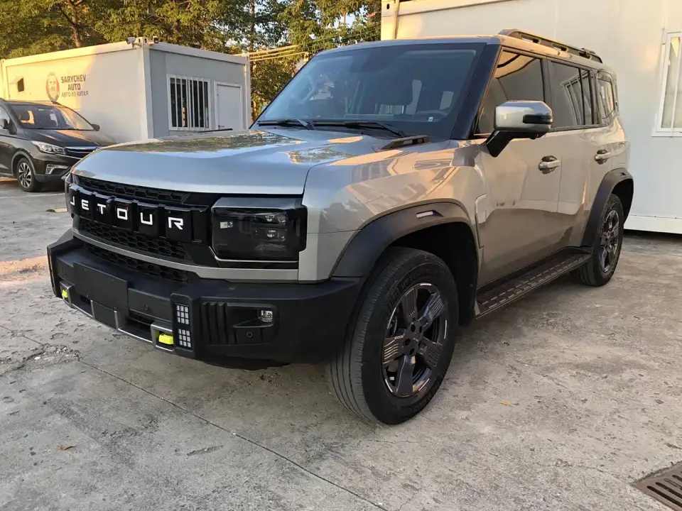 Jetour Traveler Model 1.5T 2WD Discovery PRO 2024