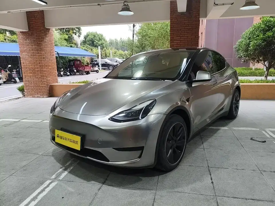 Tesla Model Y Rear-Wheel Drive Version 2022