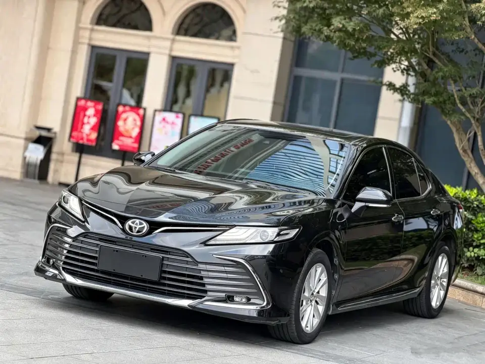 Toyota Camry 2.0G Luxury Edition 2024
