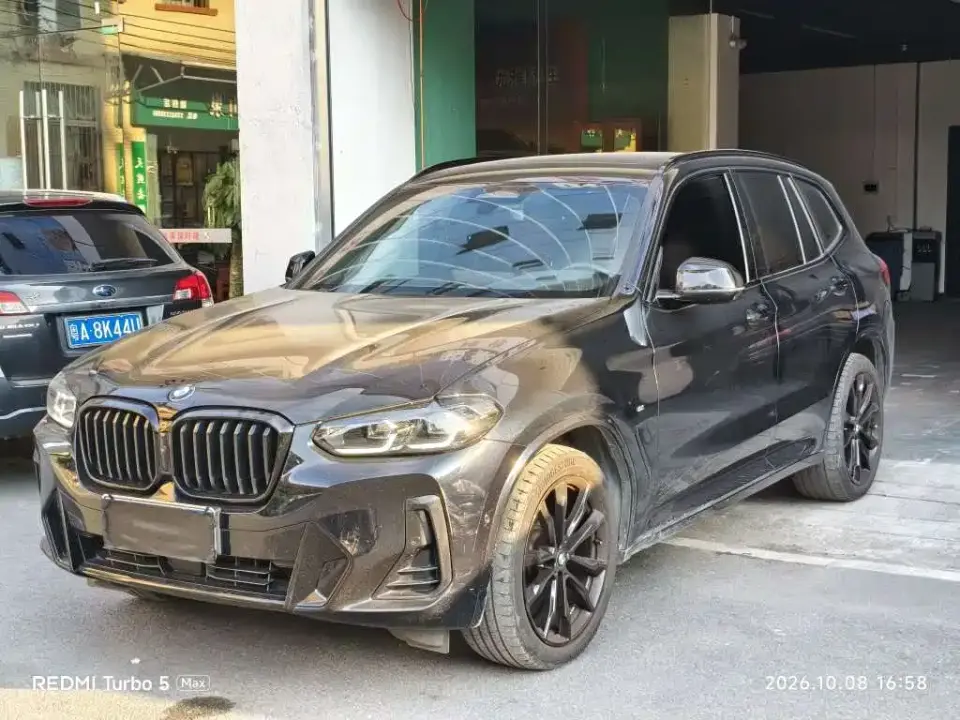 BMW X3 xDrive30i Premium M Night Package 2023