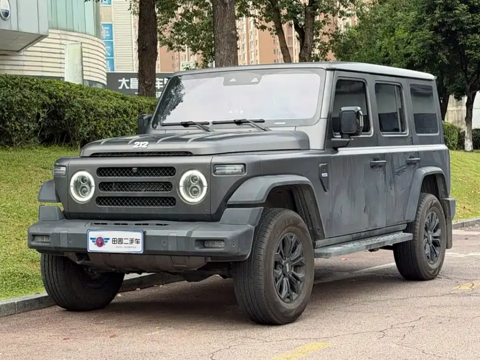 212 T01 2.0T Explorer 2026