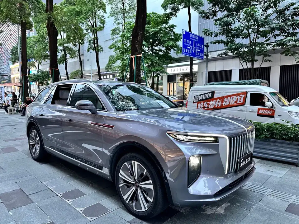 Hongqi E-HS9 460km Flagship Comfort 6-seater 2022