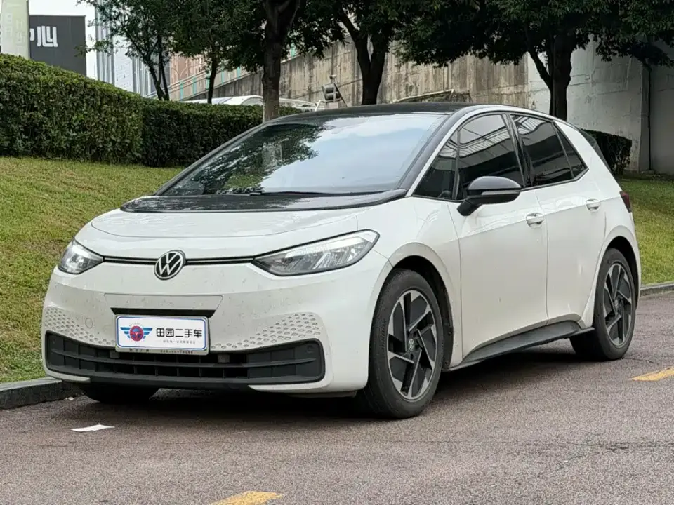 Volkswagen ID.3 Outstanding Edition 2024