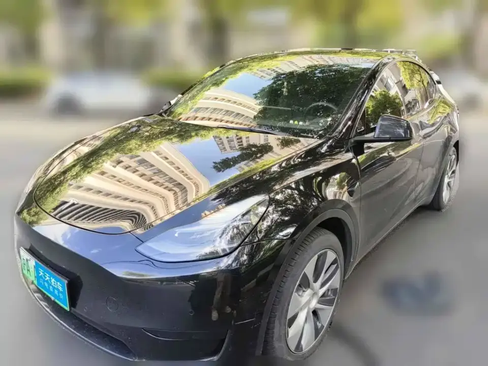 Tesla Model Y Facelift Rear-Wheel Drive Version 2023