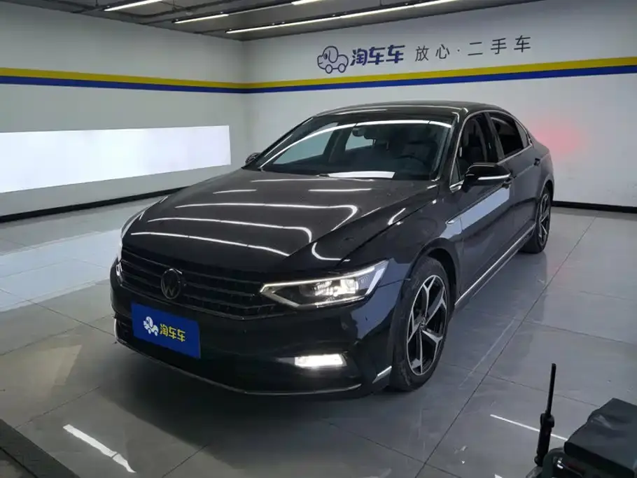 Volkswagen Magotan Model 2 Million Commemorative Edition 330TSI DSG Luxury 2024