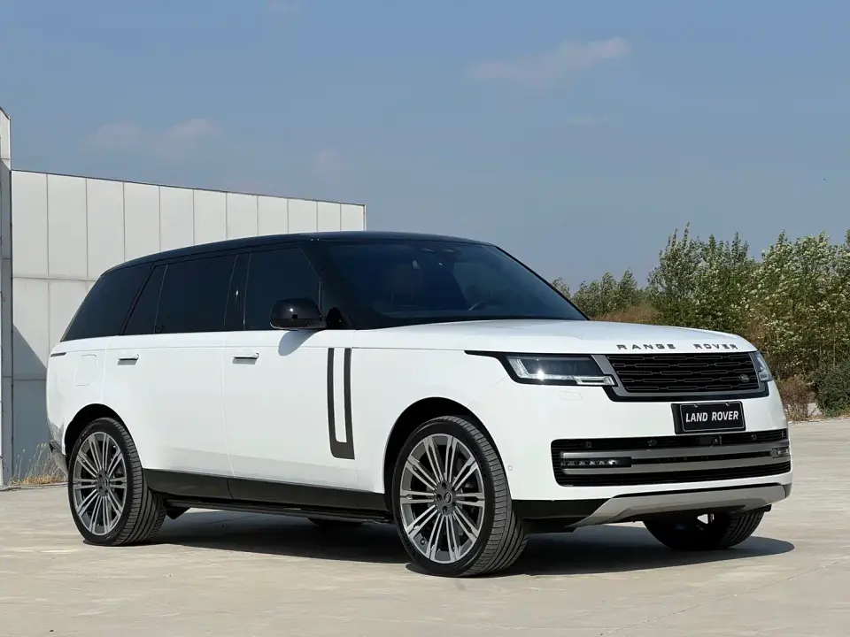 Land Rover Range Rover 3.0 L6 400PS Golden Age Long Wheelbase 2023