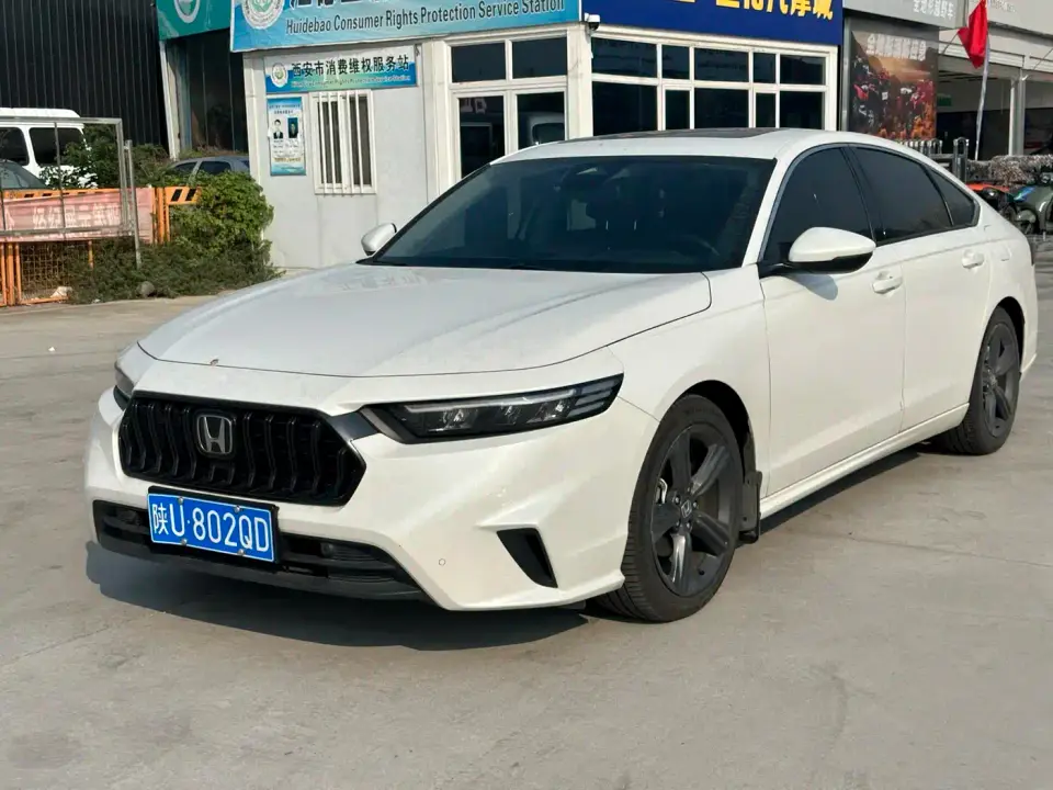 Honda Inspire 260TURBO Elite Edition 2025