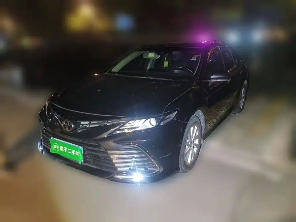 Toyota Camry 2.0G Luxury Edition 2021