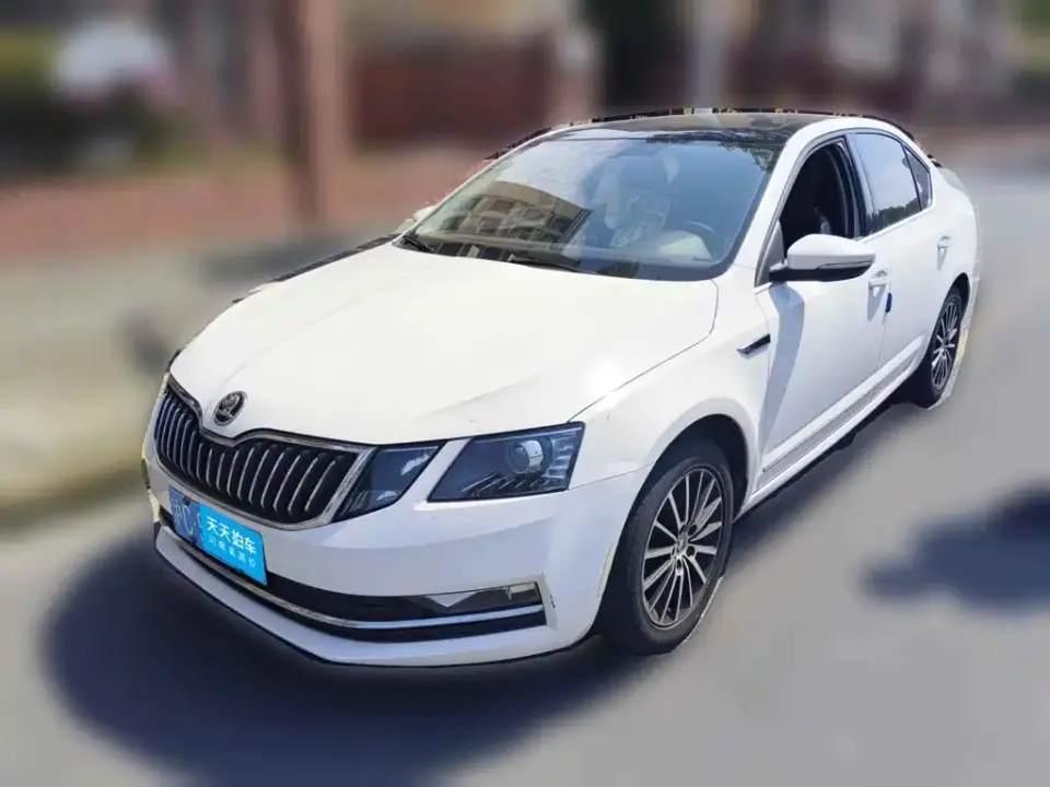 Skoda Octavia 1.5L Automatic Luxury Edition 2019