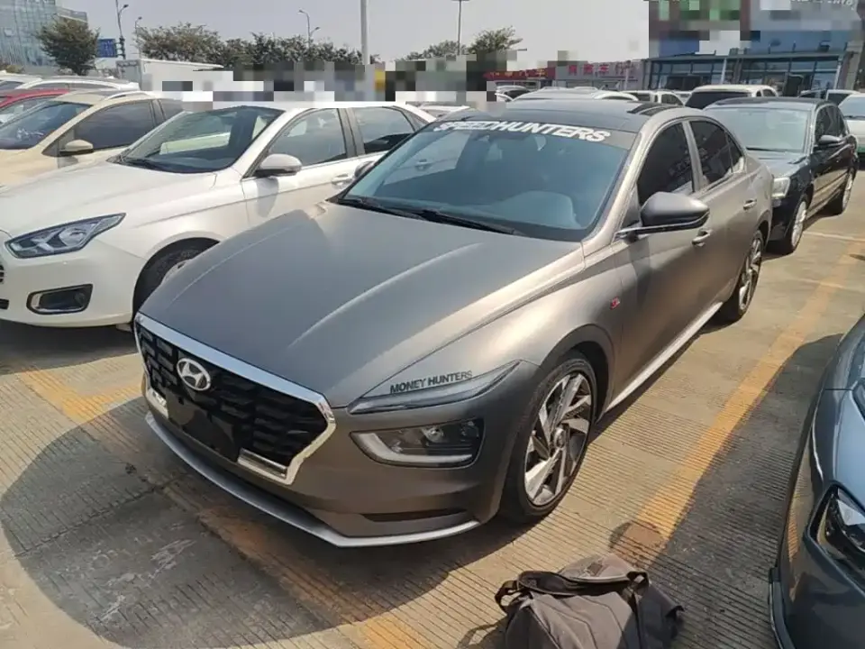 Hyundai Mistra 1.8L CVT LUX Premium 2021