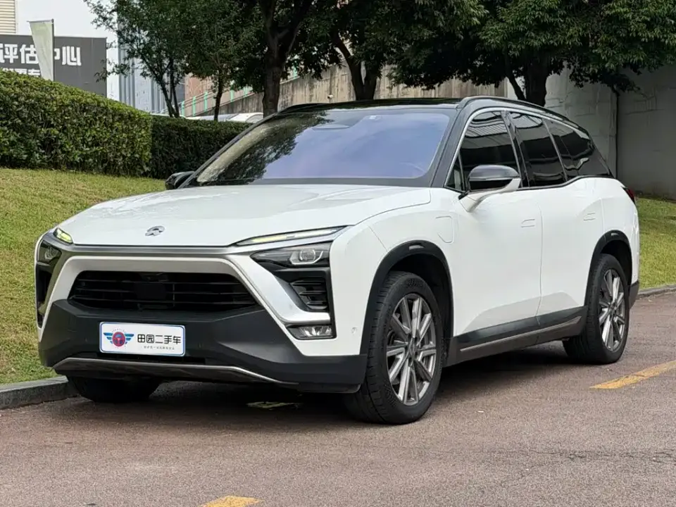 NIO ES8 355KM Base Model 7-Seater Version 2019